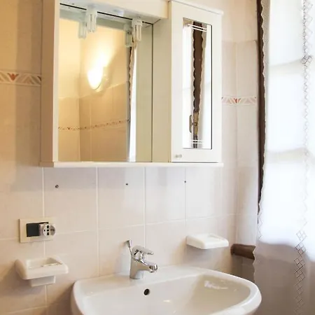 La Tartufaia-1 By Interhome * Tremosine